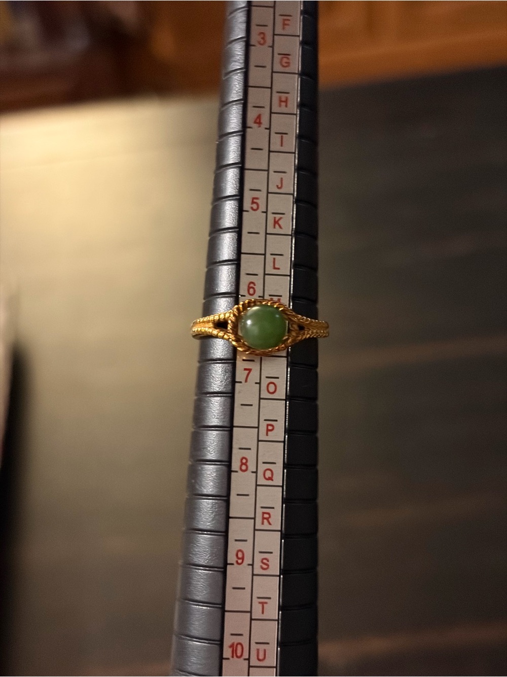 14 kt HGE Jade Ring